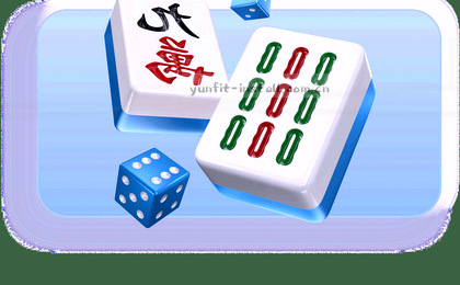 冬日暖阳下的城市街道